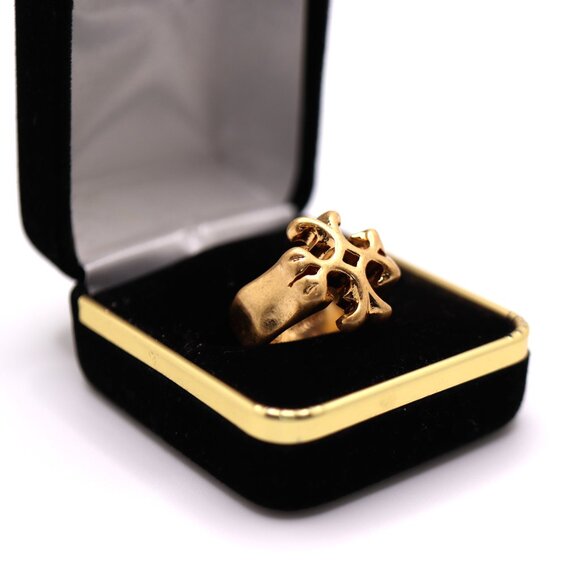 Tory Burch Jewelry - Tory Burch Vintage Gold Statement Ring ✨🛡️
